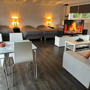  Bed & Breakfast Boathouse With Bikes Netherlands