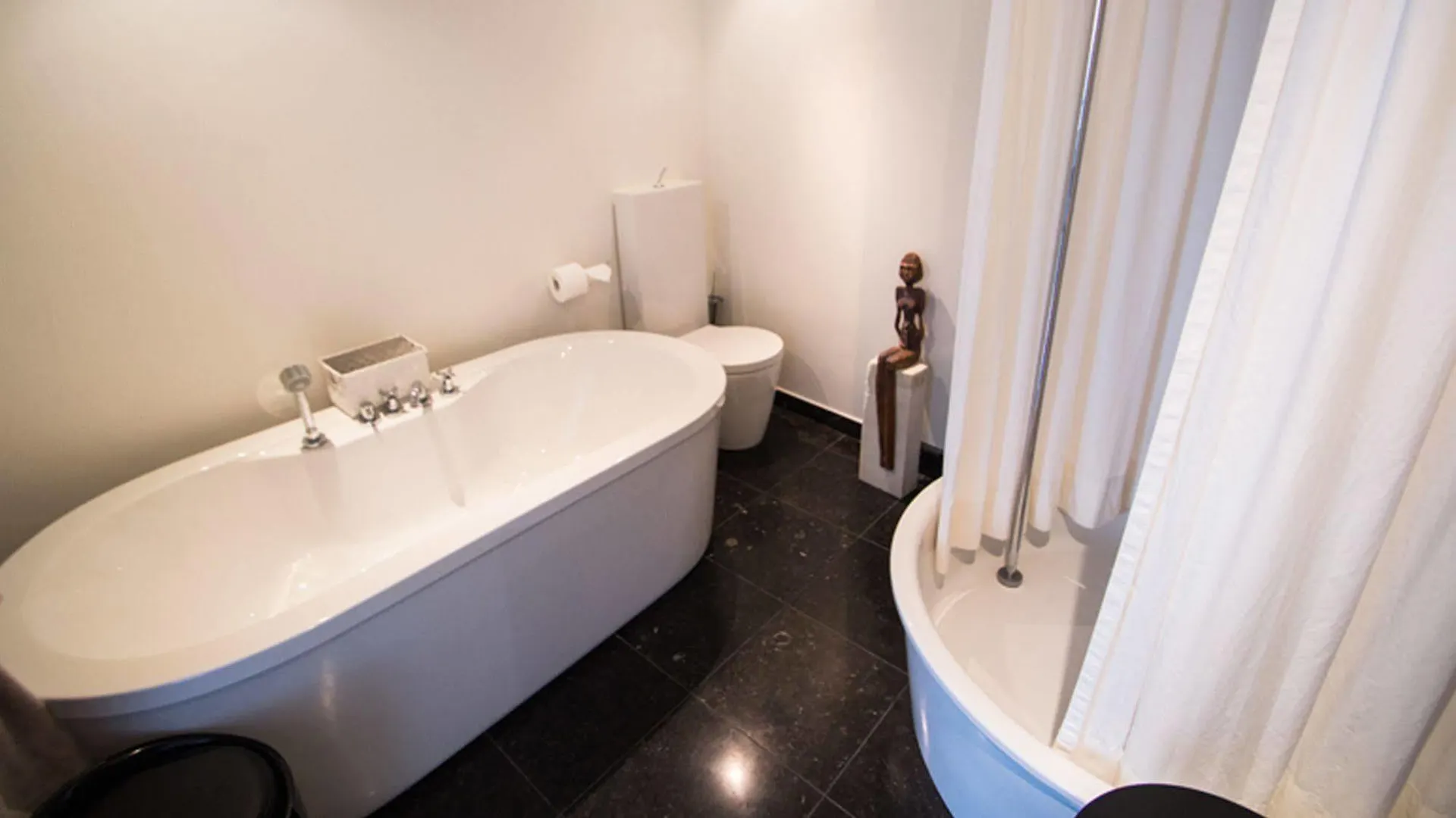 Galerie Hotel Dis Maastricht 3*,